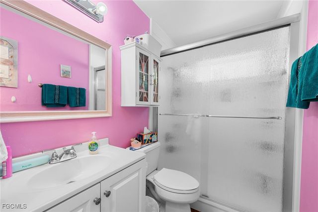 6443 Royal Woods DR, Fort Myers, FL 33908