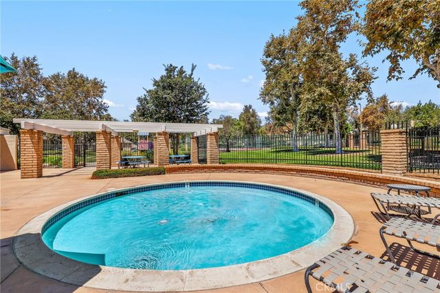 21114 Via Canon 11, Yorba Linda, CA 92887