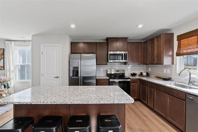 37 Summer Club NW Boulevard, Rome, GA 30165