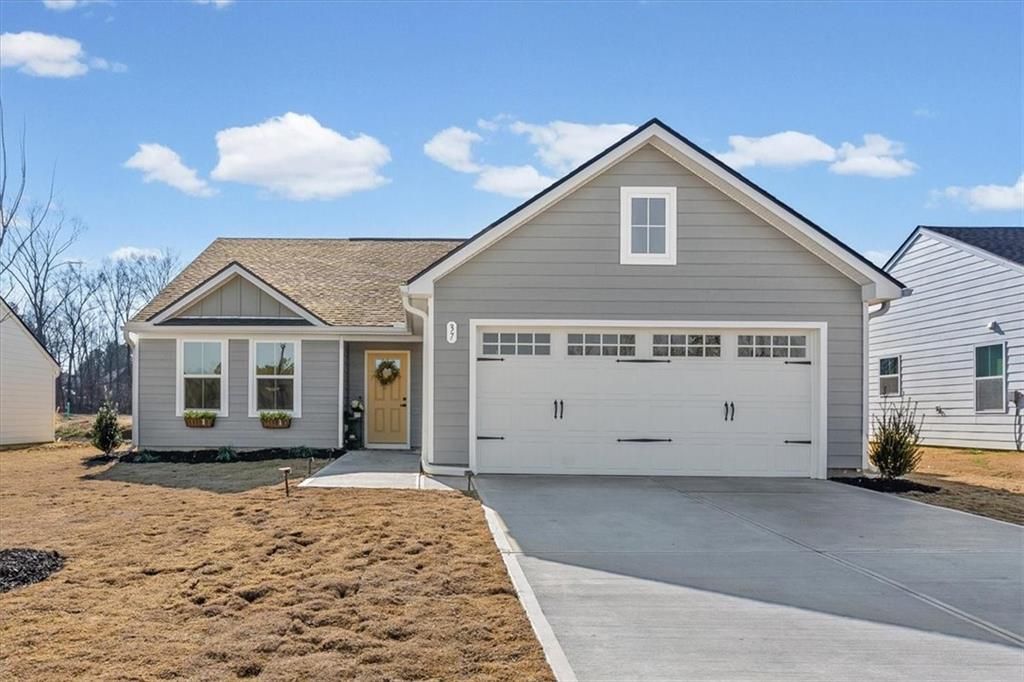 37 Summer Club NW Boulevard, Rome, GA 30165