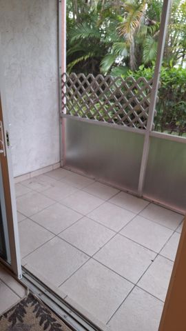 26 Golfs Edge D, West Palm Beach, FL 33417