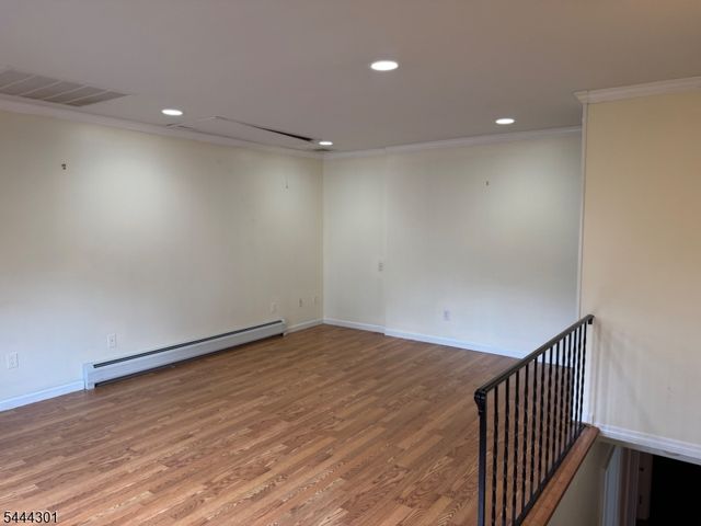 159 Sherwood Ave, Teaneck Twp., NJ 07666