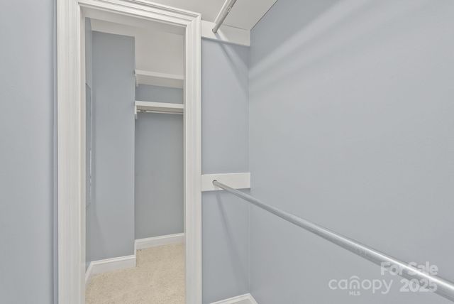 6 Huntington Chase Drive, Asheville, NC 28805