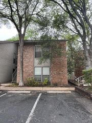 3839 Dry Creek DR 223, Austin, TX 78731