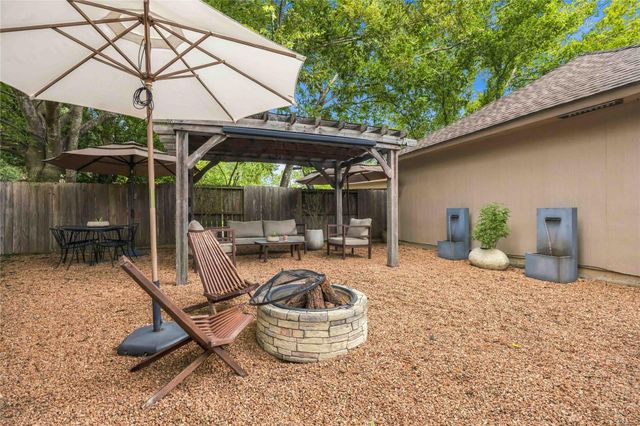 3502 Miraglen Drive, Pearland, TX 77584