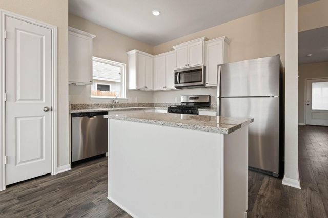 700 Jasmine Ridge Lane, Waller, TX 77484
