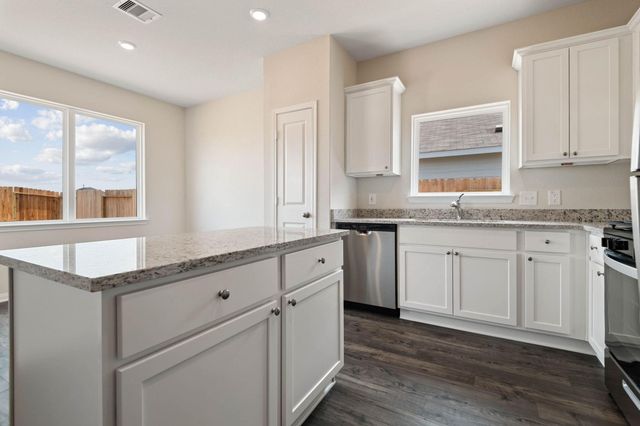700 Jasmine Ridge Lane, Waller, TX 77484
