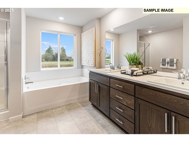 8906 Sw CHOKECHERRY Ln, Tualatin, OR 97062