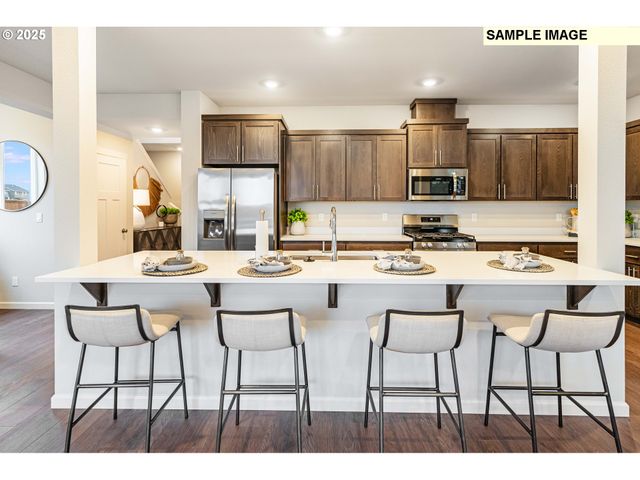 8906 Sw CHOKECHERRY Ln, Tualatin, OR 97062