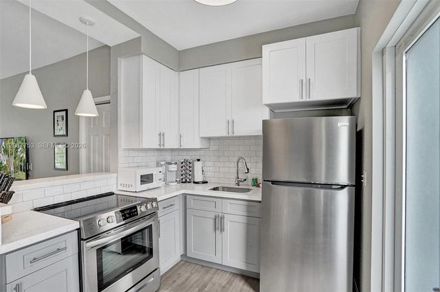 1431 Lincoln Terrace 3, Miami Beach, FL 33139