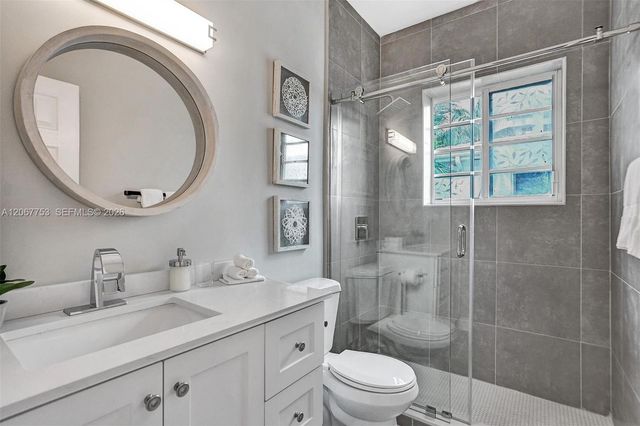1431 Lincoln Terrace 3, Miami Beach, FL 33139