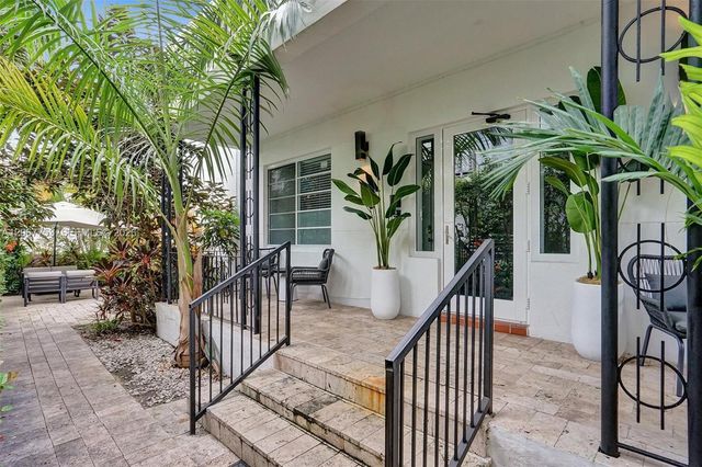 1431 Lincoln Terrace 3, Miami Beach, FL 33139