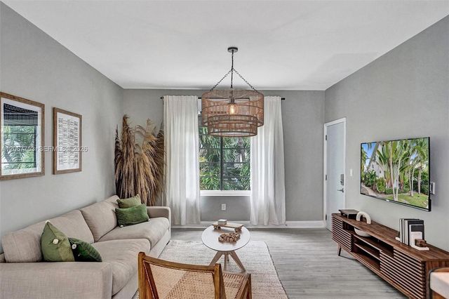 1431 Lincoln Terrace 3, Miami Beach, FL 33139