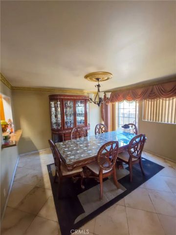 1600 N Chester, Compton, CA 90221