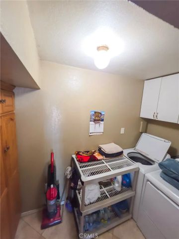 1600 N Chester, Compton, CA 90221