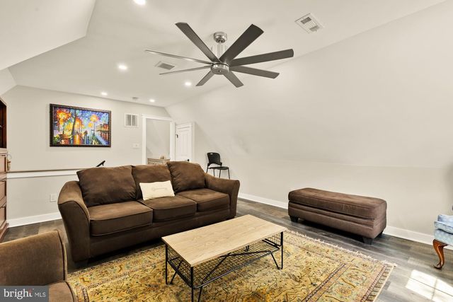 4116 DENFELD AVE, Kensington, MD 20895