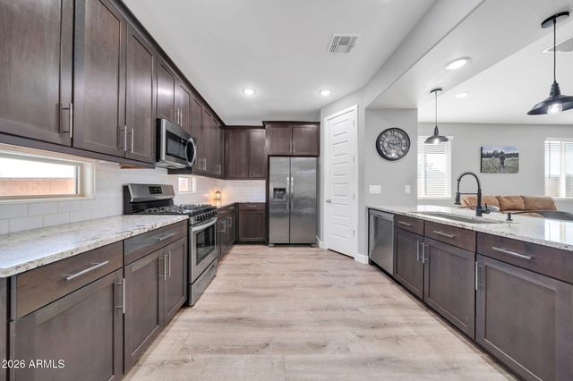 16516 W ALAMEDA Road, Surprise, AZ 85387