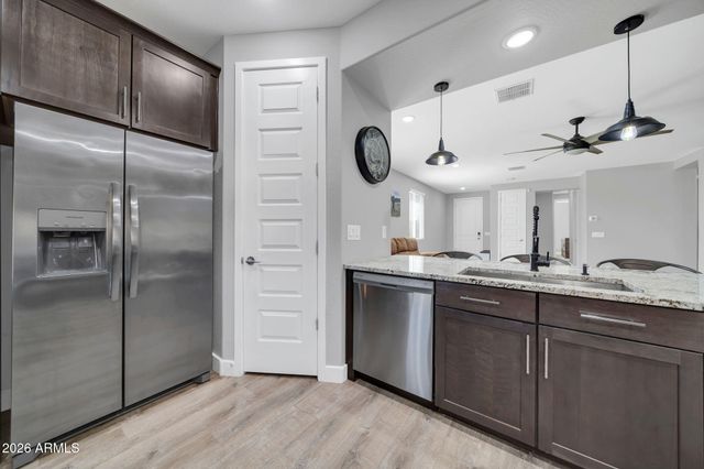 16516 W ALAMEDA Road, Surprise, AZ 85387