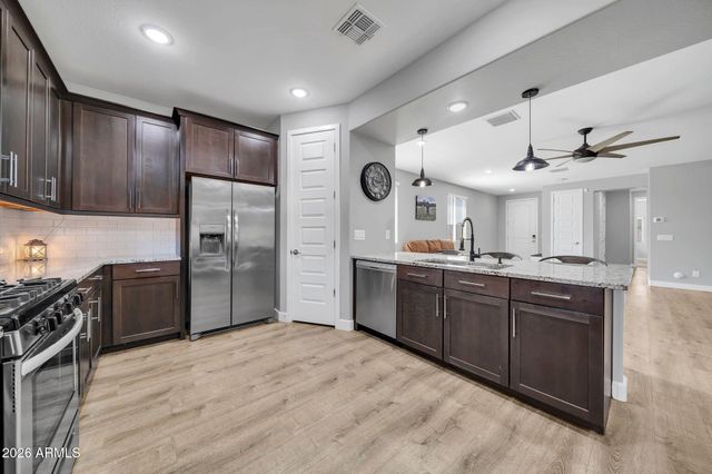 16516 W ALAMEDA Road, Surprise, AZ 85387