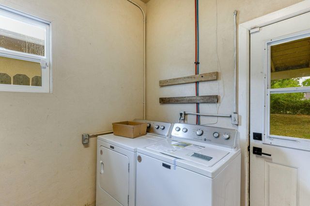 1005 Gold Street, Redding, CA 96001