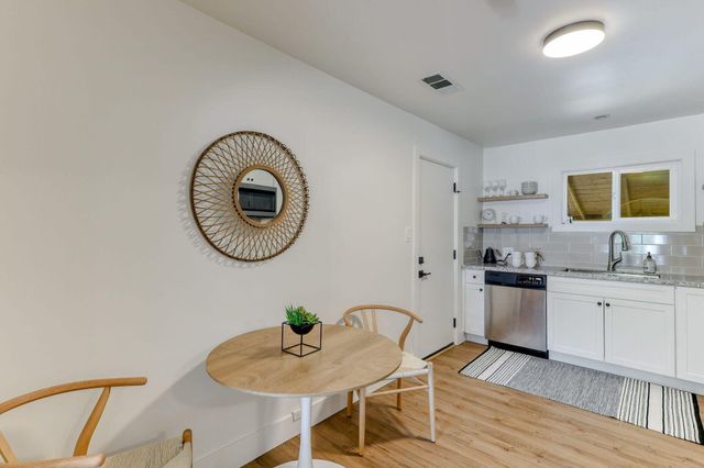 1005 Gold Street, Redding, CA 96001