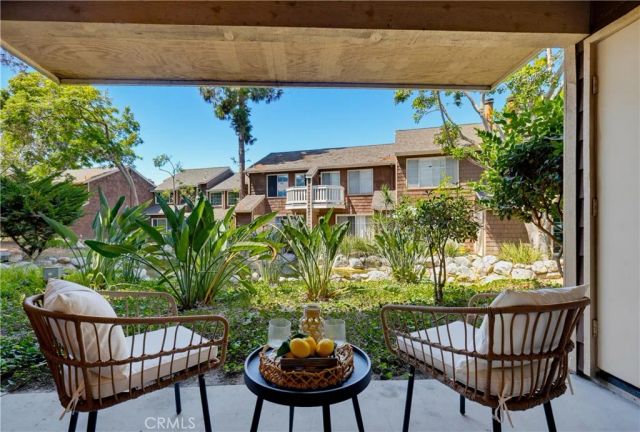 12555 Euclid Street 111, Garden Grove, CA 92840