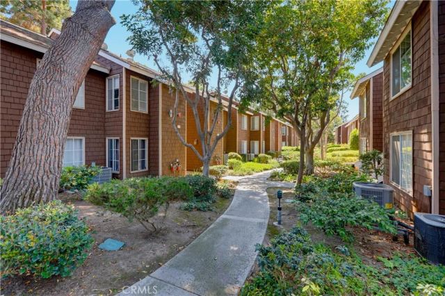 12555 Euclid Street 111, Garden Grove, CA 92840