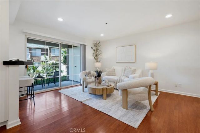 12555 Euclid Street 111, Garden Grove, CA 92840
