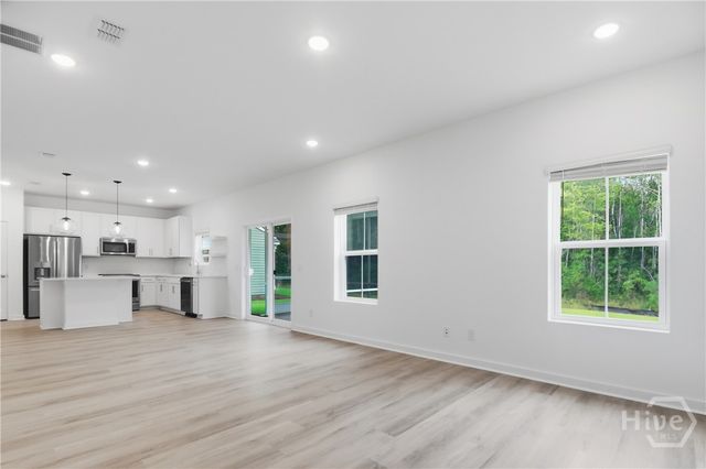 293 Kingswood Circle, Savannah, GA 31302