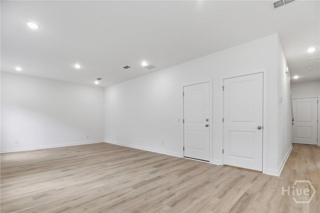 293 Kingswood Circle, Savannah, GA 31302