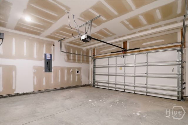 293 Kingswood Circle, Savannah, GA 31302