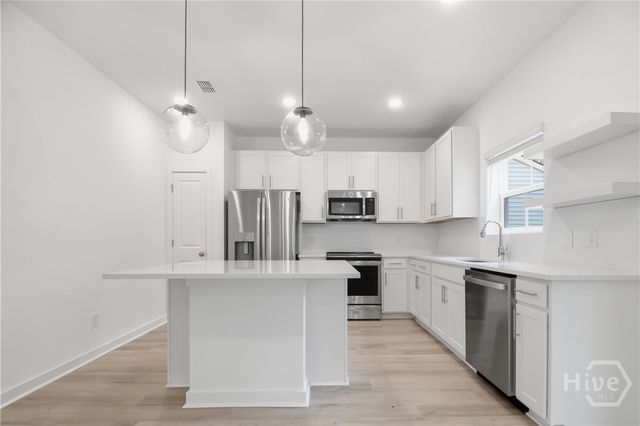 293 Kingswood Circle, Savannah, GA 31302