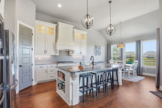 108 Spieth Court, Granbury, TX 76048