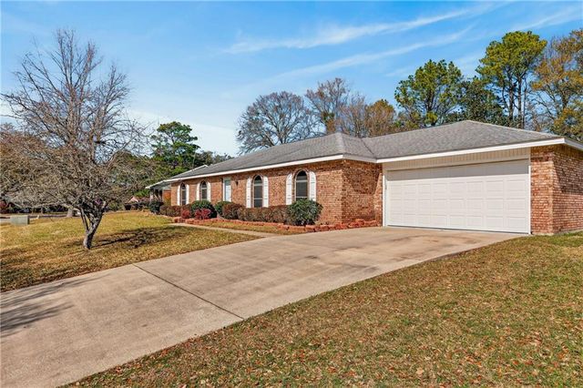 1459 Fern Valley Road, Mobile, AL 36609