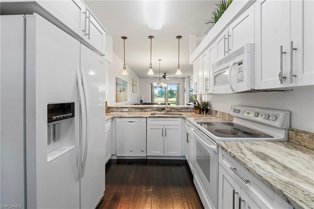 21321 Lancaster RUN 614, ESTERO, FL 33928 — photo 2