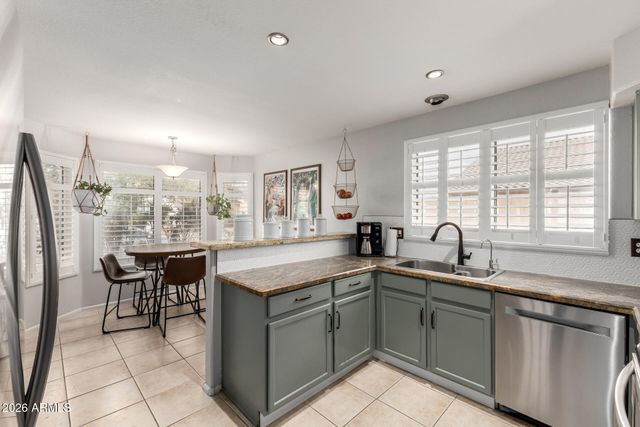 15587 W RIO VISTA Lane, Goodyear, AZ 85338