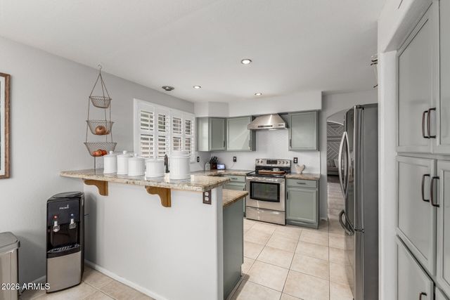 15587 W RIO VISTA Lane, Goodyear, AZ 85338