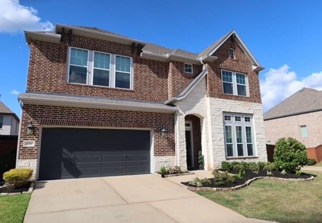 522 Kingston Lane, Shenandoah, TX 77384