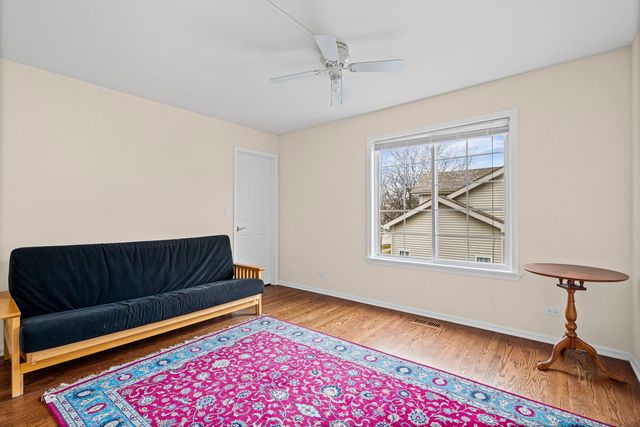 2188 Avalon Drive, Buffalo Grove, IL 60089