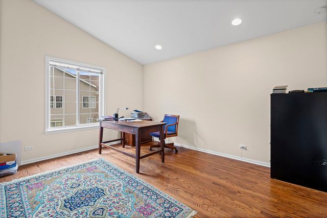 2188 Avalon Drive, Buffalo Grove, IL 60089