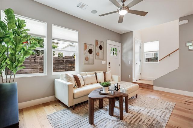 5512 Duval ST 2, Austin, TX 78751