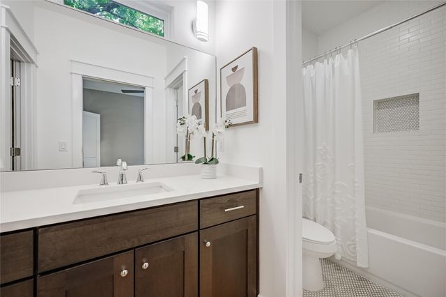 5512 Duval ST 2, Austin, TX 78751