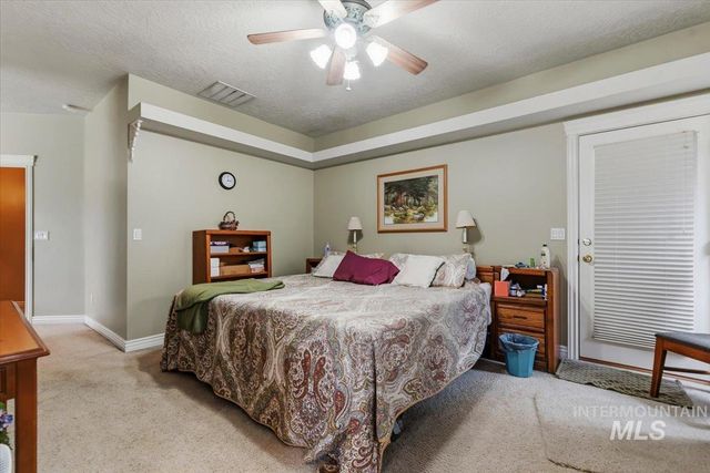 1807 S Linder Rd, Meridian, ID 83642
