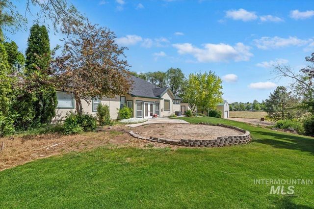 1807 S Linder Rd, Meridian, ID 83642
