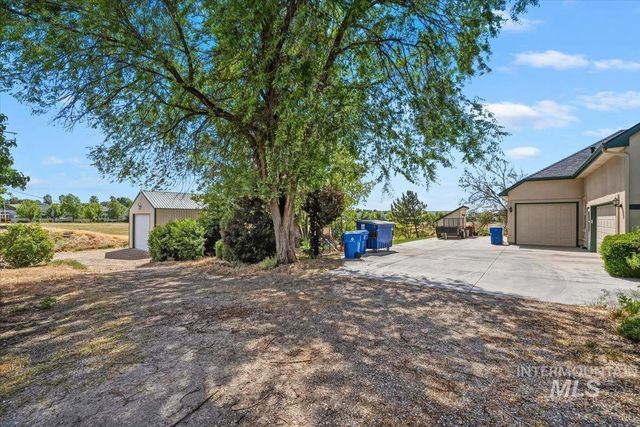 1807 S Linder Rd, Meridian, ID 83642