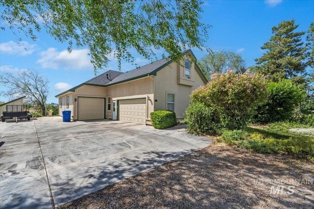 1807 S Linder Rd, Meridian, ID 83642