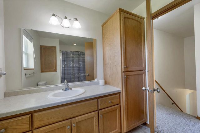 483 MADELINE LANE, Little Suamico, WI 54141