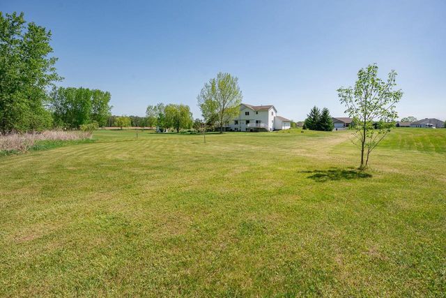 483 MADELINE LANE, Little Suamico, WI 54141