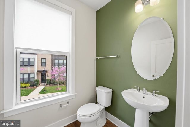 1650 BANDIT LOOP, Reston, VA 20190