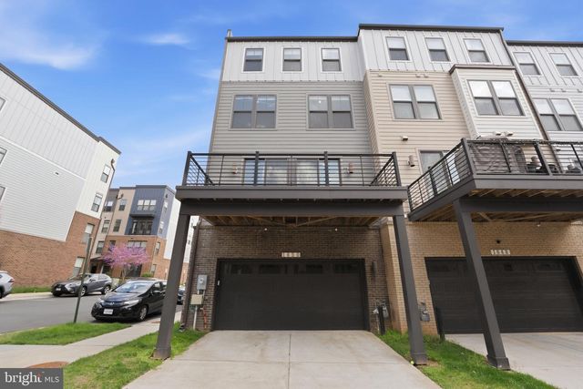 1650 BANDIT LOOP, Reston, VA 20190